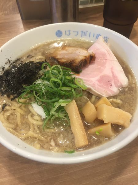 「背脂煮干し」@はつがい商店の写真