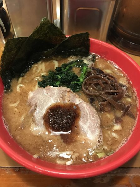 「ラーメン固め」@横浜家 岡野町店の写真