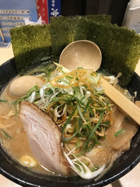 「白味噌ねぎらーめん」@伝丸 岡津店の写真