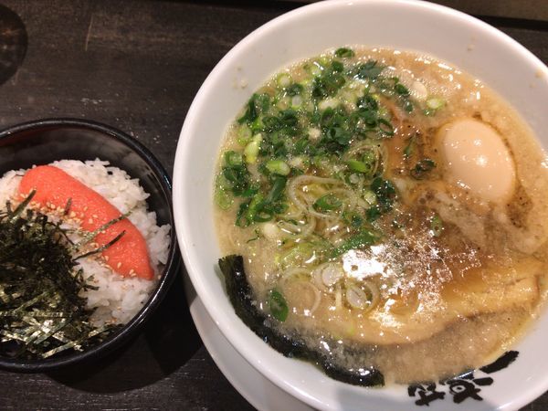 「お得なセット850円一凛花ラーメン+明太子ご飯」@麺処 一凛花の写真