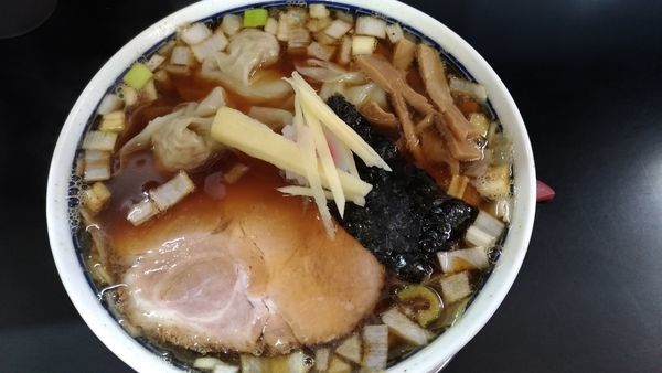 「ワンタン麺 並」@中華そば 亀喜屋の写真