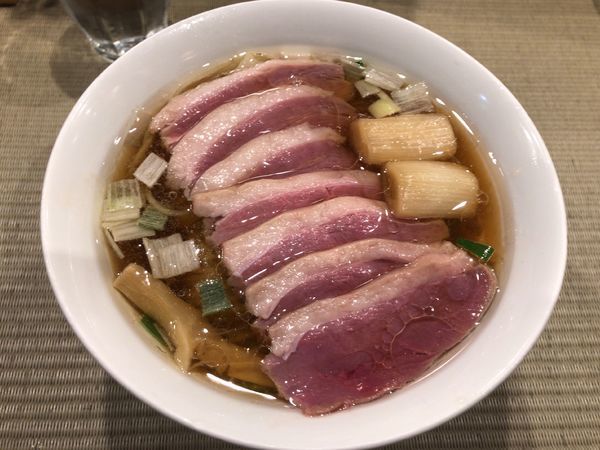 「鴨コンフィ麺」@らーめん 鴨to葱の写真