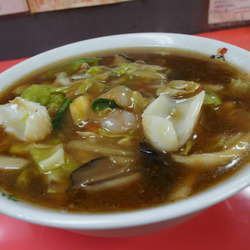 十相当、五目（海鮮）サンマーメン