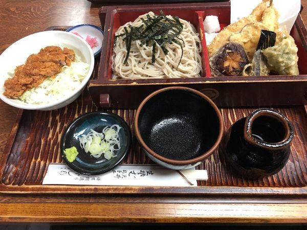 「天ぷらそば+ソースカツ丼」@そば処 むさし乃の写真