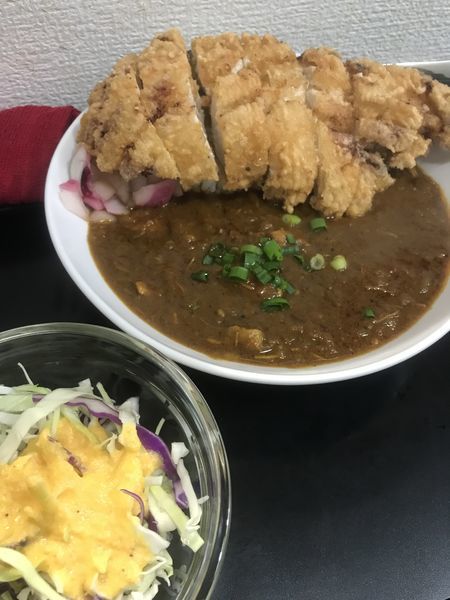 「カリー&ライス(ミニサラダ付き) ¥850 揚げチキン」@ETHNIC STYLE CURRY SHINの写真