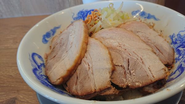 「まぜそば(大盛)」@ジャンクガレッジ 川越小堤店の写真