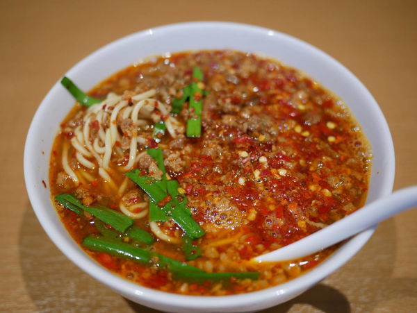 「台湾ラーメン イタリアン 麺硬め」@味仙 JR名古屋駅店の写真