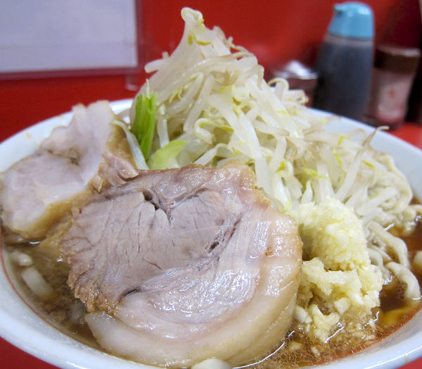 「ラーメン 730円（脂抜き・ニンニク）」@ラーメン二郎 京都店の写真
