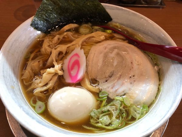 「東京らーめん 味玉トッピング」@栄昇らーめんの写真