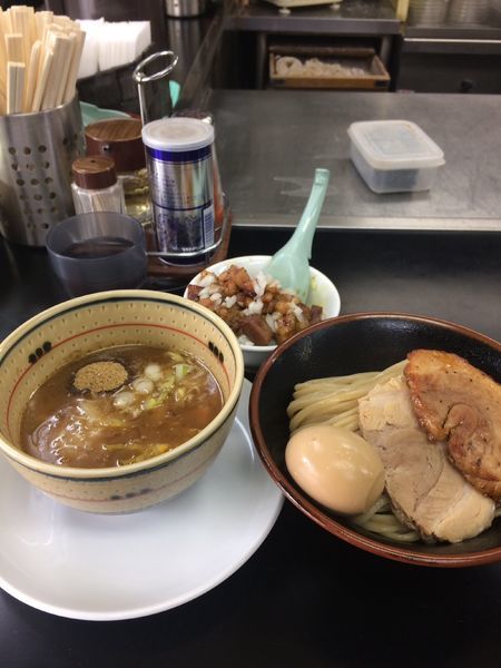 「特製つけ麺950円 チャーシュー丼200円」@雷神屋の写真