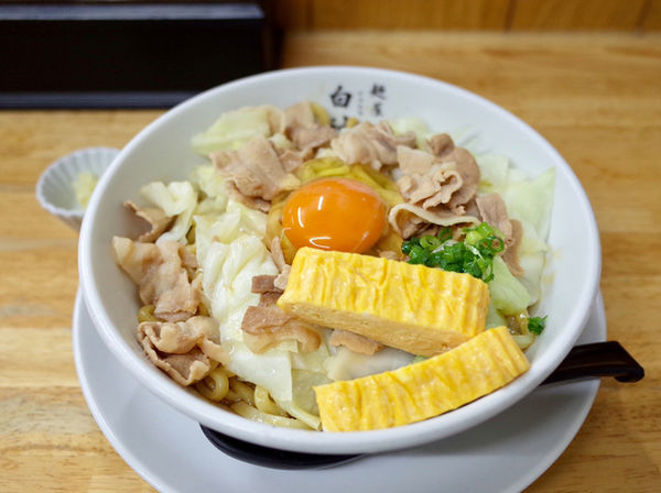 「大寒玉子まぜそば…940円」@麺屋 白神の写真