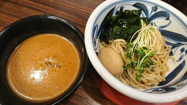 「味玉麦味噌つけ麺(半麺、ワカメ)898円」@味噌らーめん 御成屋 西川口店の写真