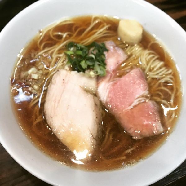 「アジ煮干中華そば」@中華そば 梟の写真