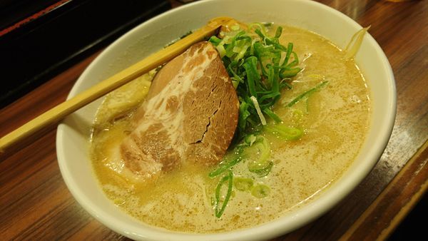 「札幌味噌ラーメン、餃子セット」@味源 渋谷宇田川店の写真