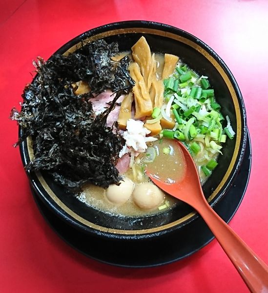 「5周年限定 カニ家系ラーメン」@家系ラーメン とらきち家の写真