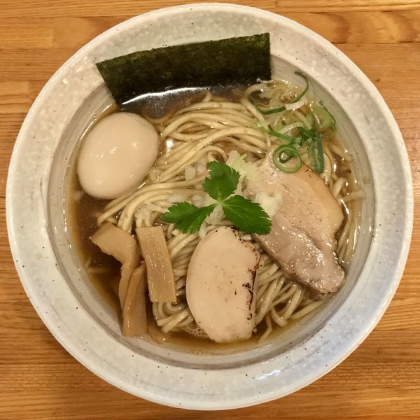 「煮干しそば 中 ¥780円（味玉サービスCP）」@麺屋 ひな多の写真