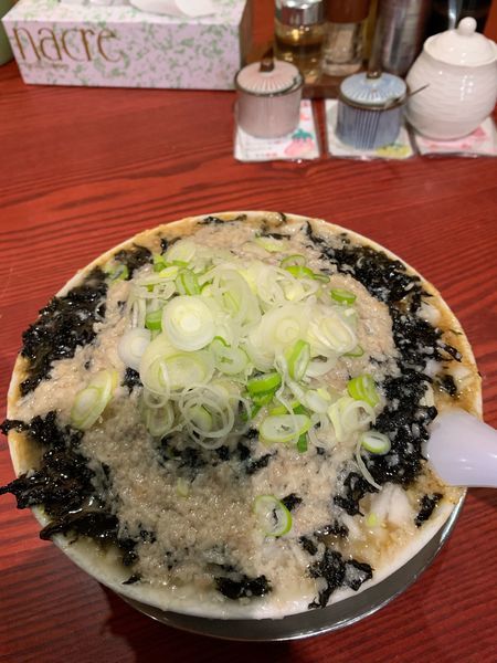 「みそチャーシュー、並、大脂、黒バラ、玉ねぎ」@らーめん処 潤 宮内店の写真