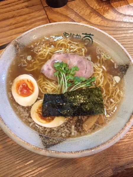 「支那そば 650円　味玉クーポン　黒蜜プリン50円×2」@支那そば やなか草の写真