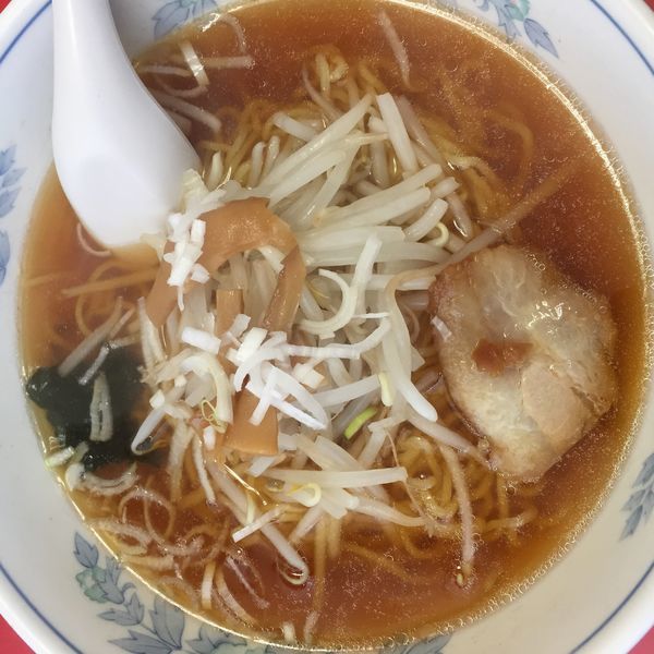 「醤油ラーメン 380」@台湾料理 香味鮮 壬生店の写真