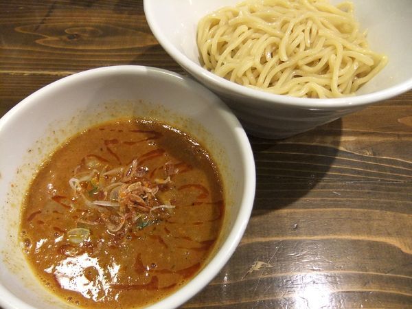 「海老辛濃厚煮干しつけ麺（960円）」@煮干しそば 虎空の写真