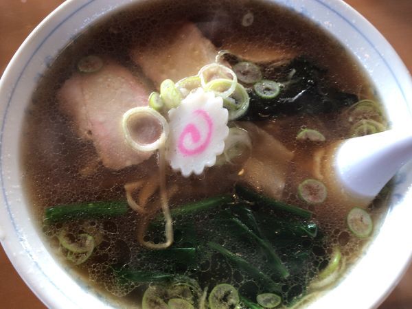 「ワンタンメン800円」@手打ちラーメン まるじんの写真