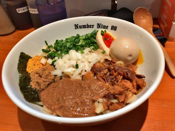 「油そば＋味玉」@麺Dining Number Nine 09の写真