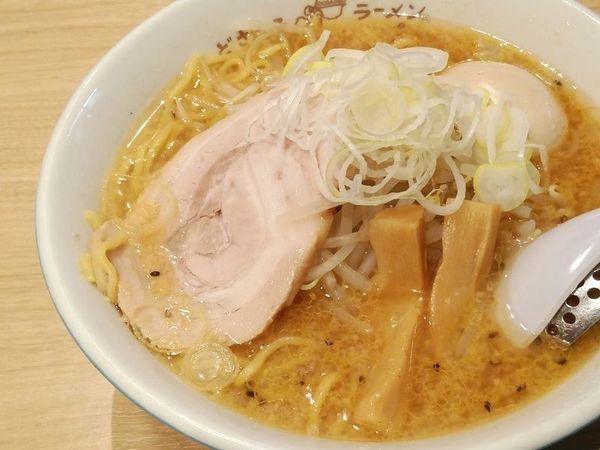 「こってりらーめん（味噌）＋味玉」@麺酒蔵どさん子 新木場店の写真