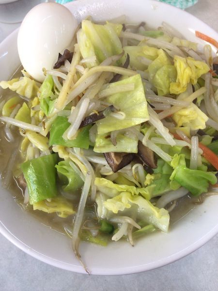 「野菜たっぷりタンメン+味卵」@タンメン照の写真