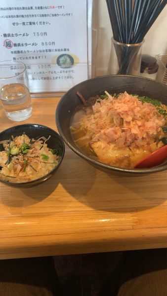 「勝武士ラーメン」@元祖 指宿ラーメン二代目の写真