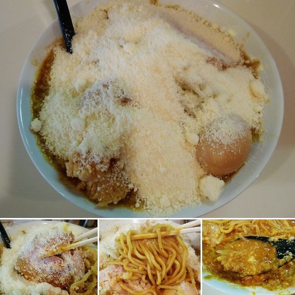 「スープカレーそば＋粉チーズ(3/5/6)  930円」@麺家ぶんすけの写真