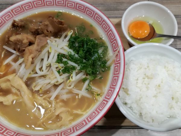 「徳島ラーメン大＋ごはん」@徳島NOODLE ぱどるの写真
