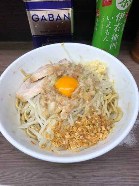 「小らーめん汁無し」@ラーメン二郎 横浜関内店の写真