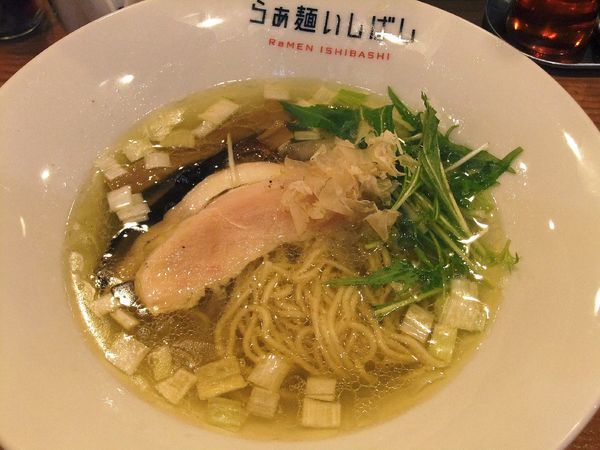 「塩らぁ麺（790円）」@らぁ麺 いしばしの写真