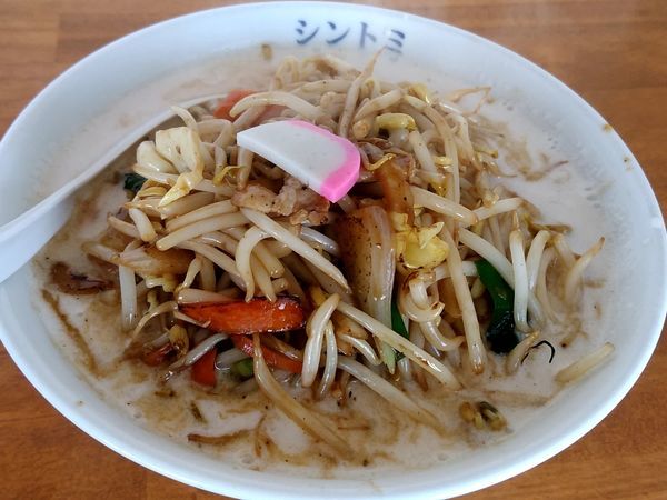 「濃厚タンメン(並盛・150g)810円」@極濃湯麺シントミの写真