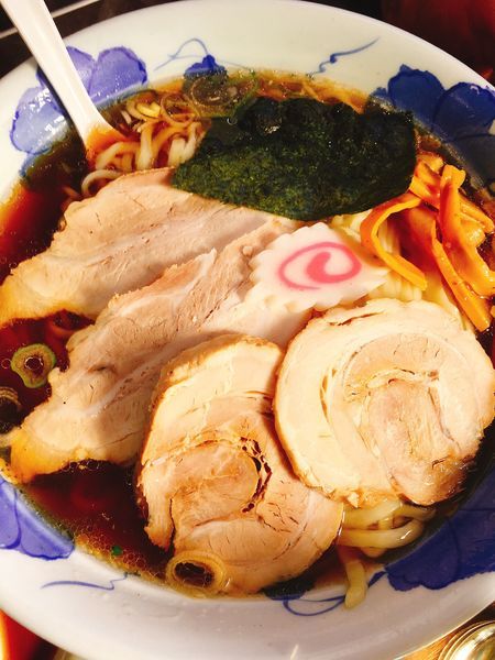 「大盛りチャーシューらーめん」@手打ちらーめん 金龍の写真