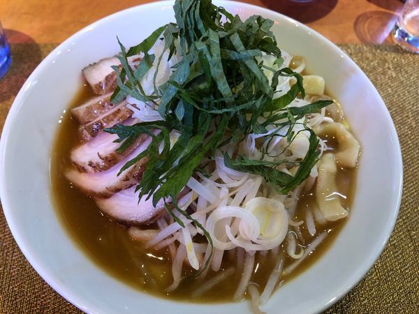 「限定 太麺な豚骨そばと香豚1000円」@柴崎亭の写真