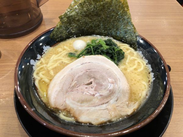「ラーメン 並 690円」@横浜家系ラーメン 小作大和家の写真