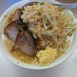 福チャーシューメン  ９００円  ニンニクアブラ増し