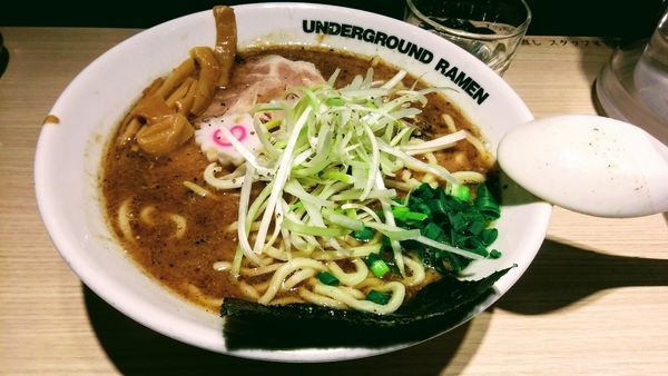 「ラーメン 濃厚」@TOKYO UNDER GROUND RAMEN 頑者の写真