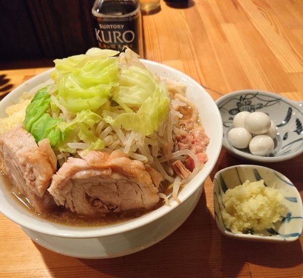 「ラーメン ニンニク ショウガ うずら」@ラーメン縁次の写真