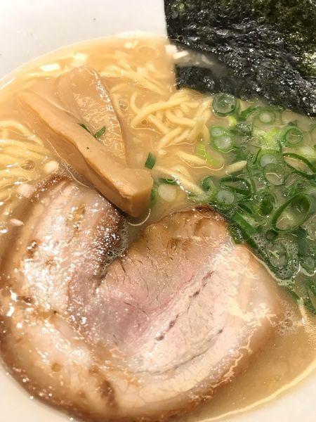 「醤油豚骨」@光麺 恵比寿店の写真