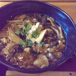 きのこそば、大盛り