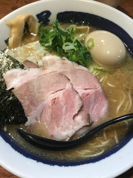 「味玉濃厚煮干しそば（大盛）」@濃厚煮干しそば 麺匠 濱星 日吉店の写真