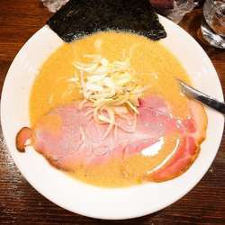 極旨鶏醤油らぁ麺