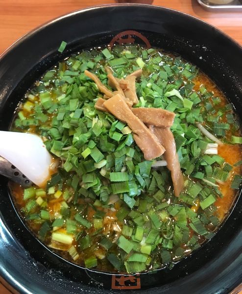 「韮火山らぁ麺」@らーめん せんやの写真