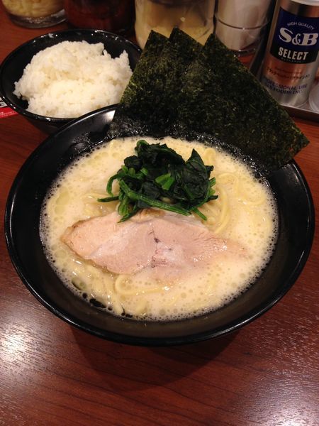 「ラーメン塩 大ライス」@横濱家系ラーメン 誠家 幸手店の写真