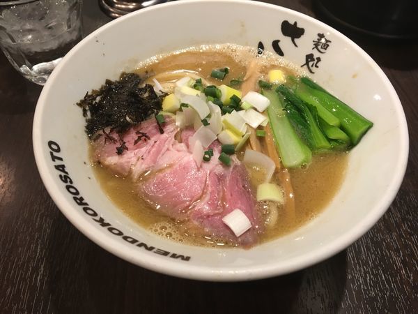 「濃厚魚介豚骨らーめん」@麺処 さとう 桜新町店の写真