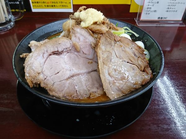 「味噌オロチョン＋角チャー＋うずら」@僕との麺の写真