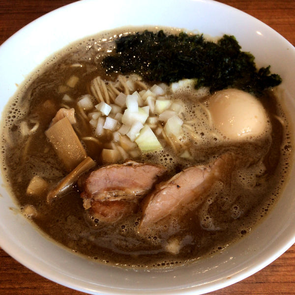 「豚煮干　850円」@麺＆cafe Coi.Coi.の写真