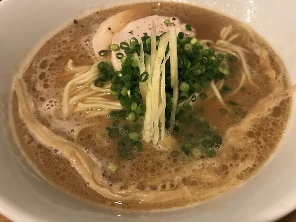 「煮干し鶏そば」@中華蕎麦 はざまの写真